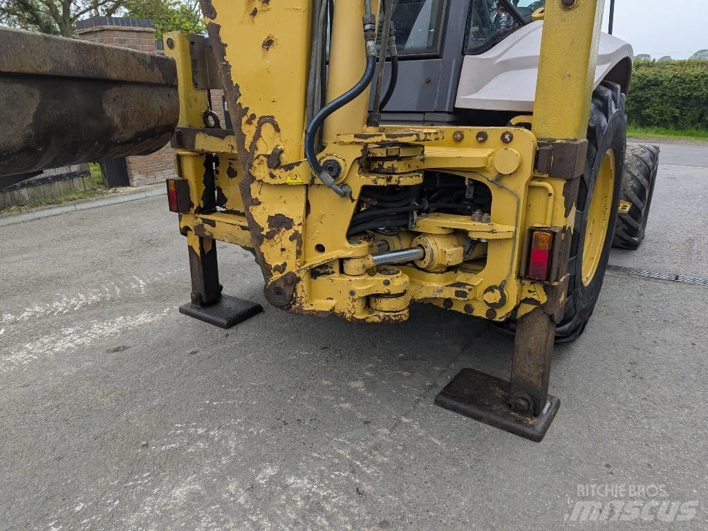 New Holland 951 B Retrocargadoras
