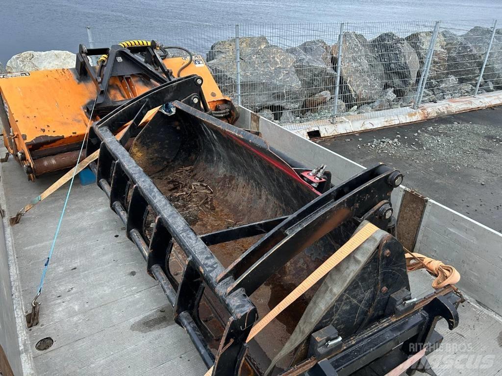 Manitou CBG 2300 Cucharones