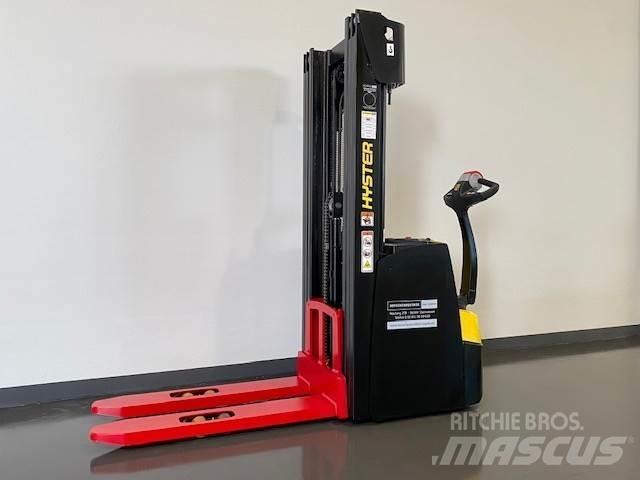 Hyster S1.6 Apiladores eléctricos