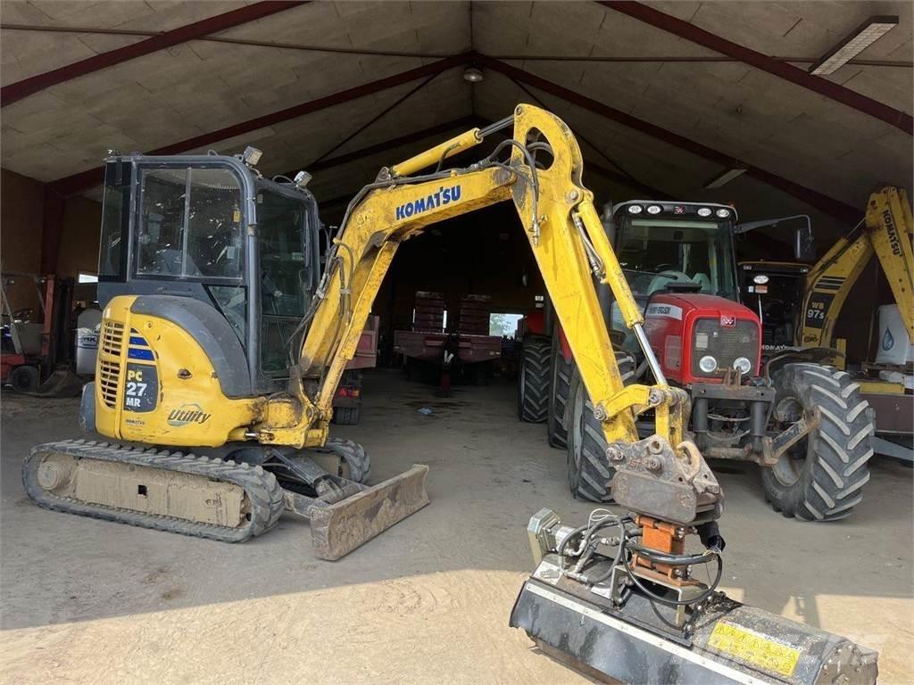 Komatsu PC27MR-2 Excavadoras de ruedas