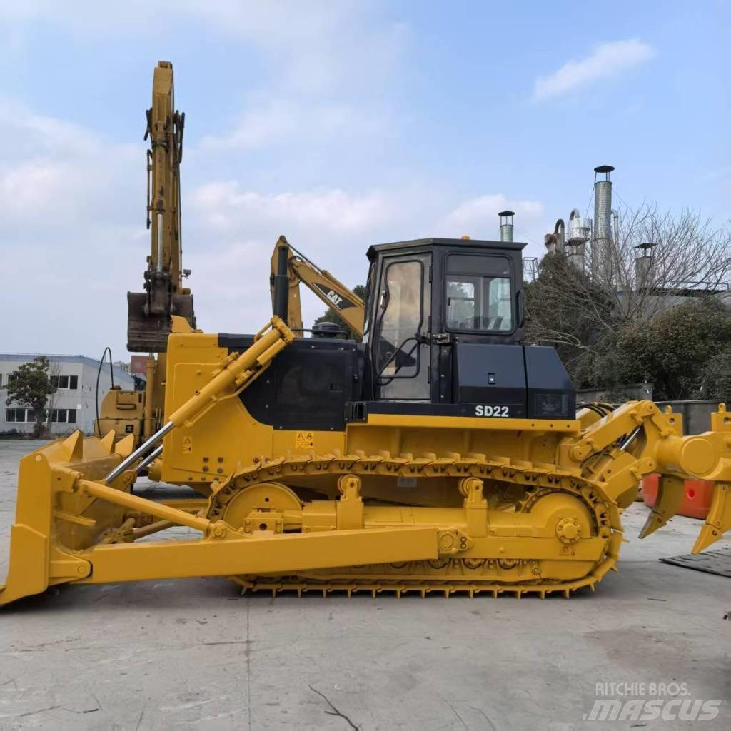 Shantui SD 22 Buldozer sobre oruga