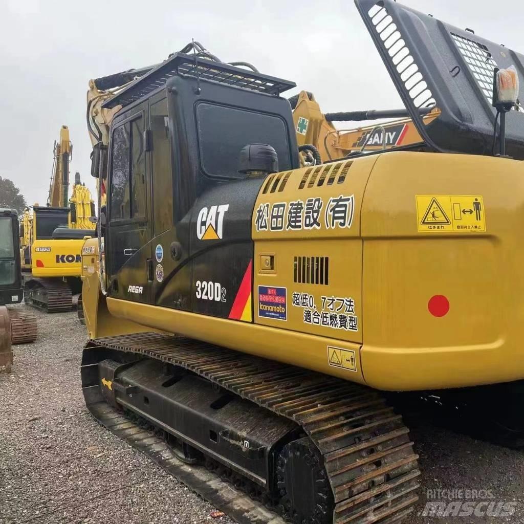 CAT 320 D2 Excavadoras de cadenas