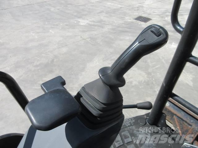 CAT 303 E CR Mini excavadoras < 7t