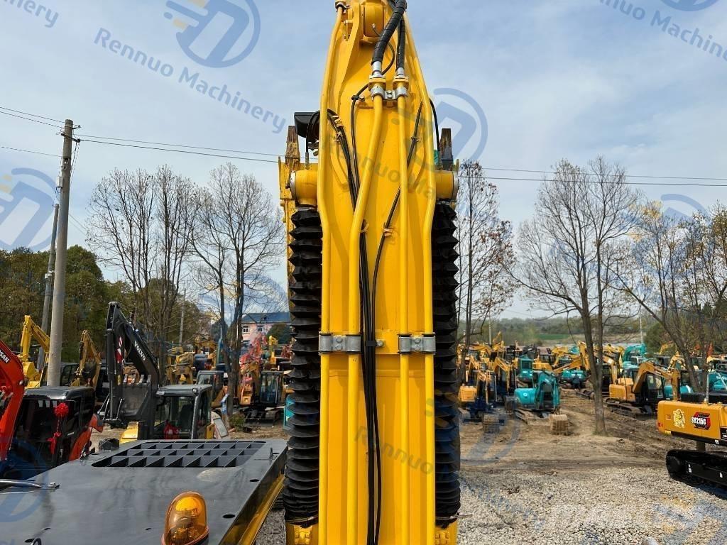 Komatsu PC200-8 Excavadoras de cadenas