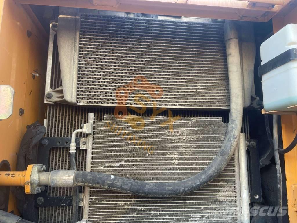 Hyundai Robex 225 Excavadoras de cadenas