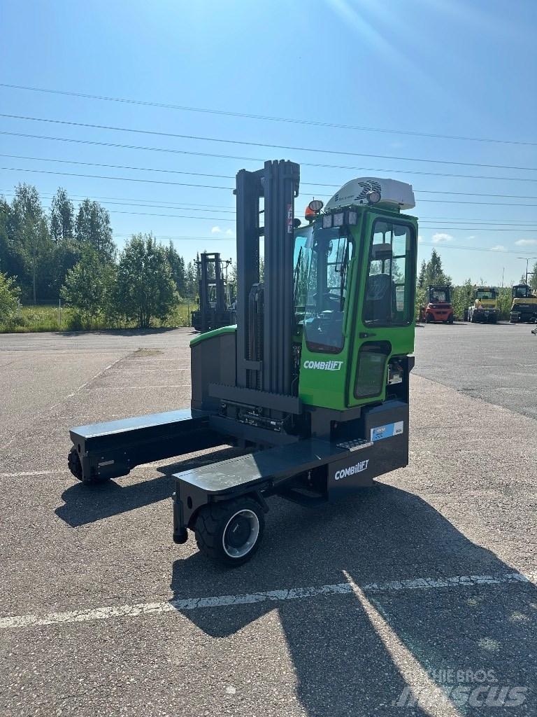 Combilift C 4000 E Carretillas de carga lateral