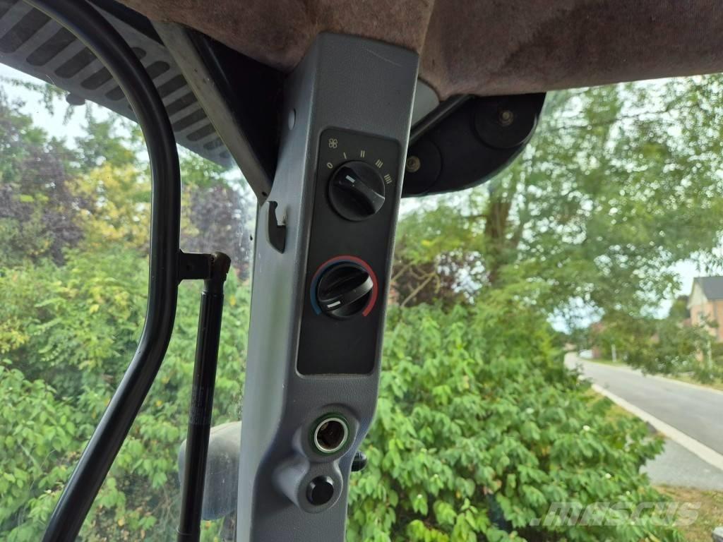 New Holland TS 100 A Tractores