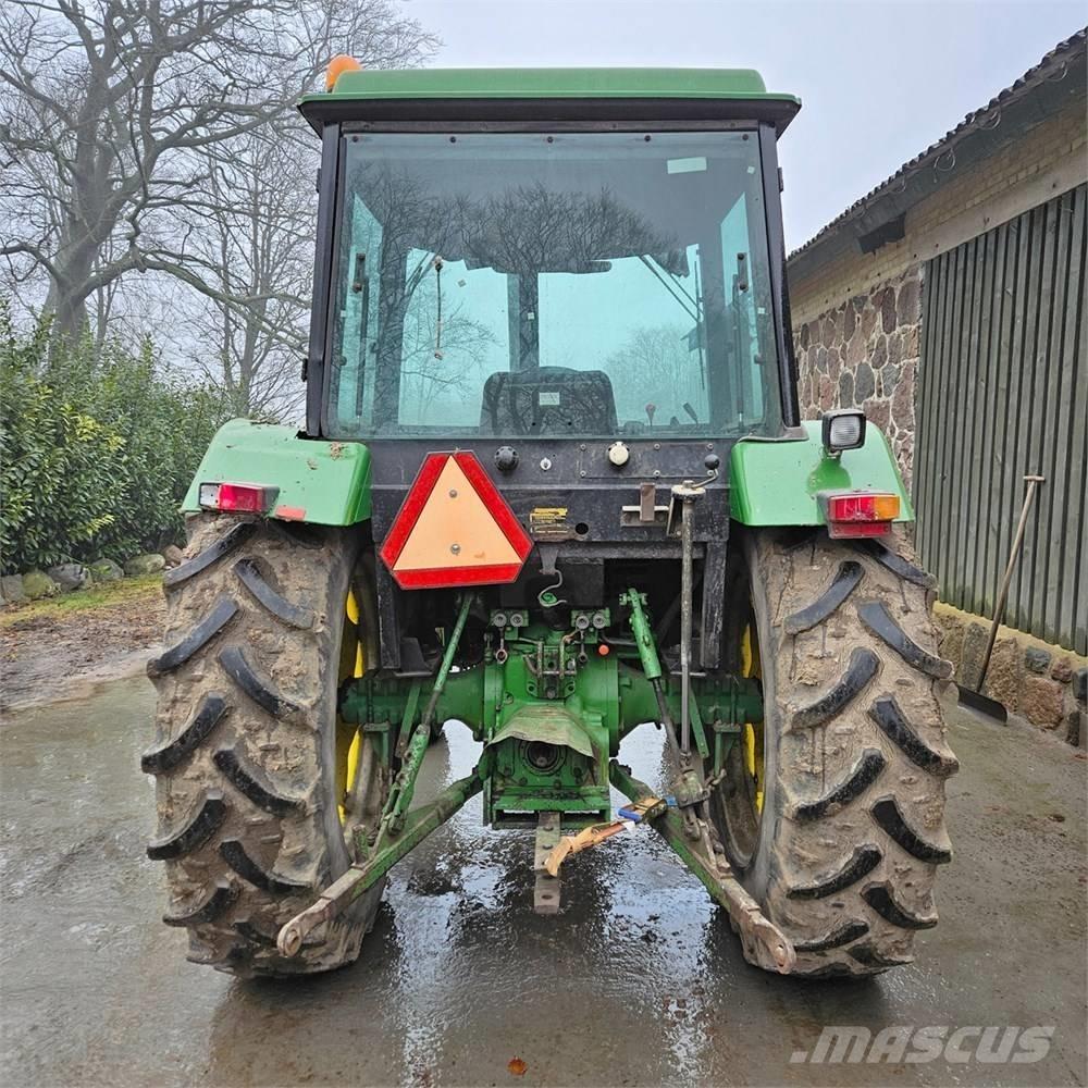 John Deere 2040 Tractores