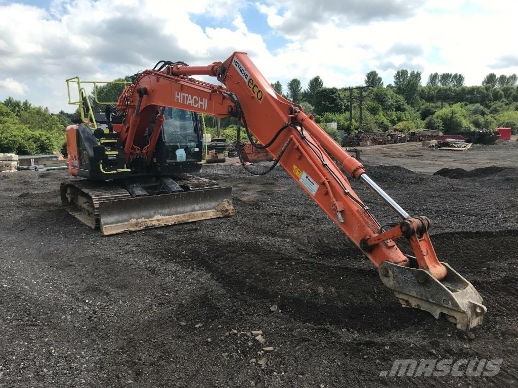 Hitachi ZX 135 US-6 Excavadoras de cadenas