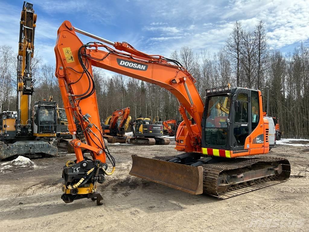 Doosan DX 140 LCR-3 Excavadoras de cadenas