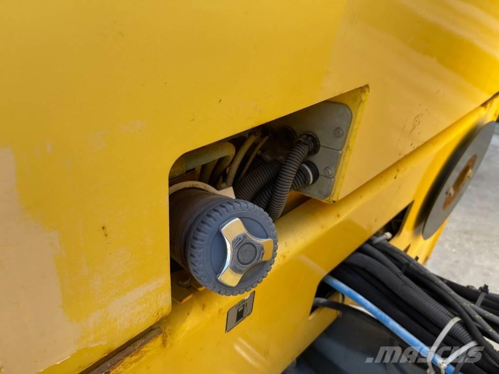 Bomag BW 151 AD-2 Rodillos de doble tambor