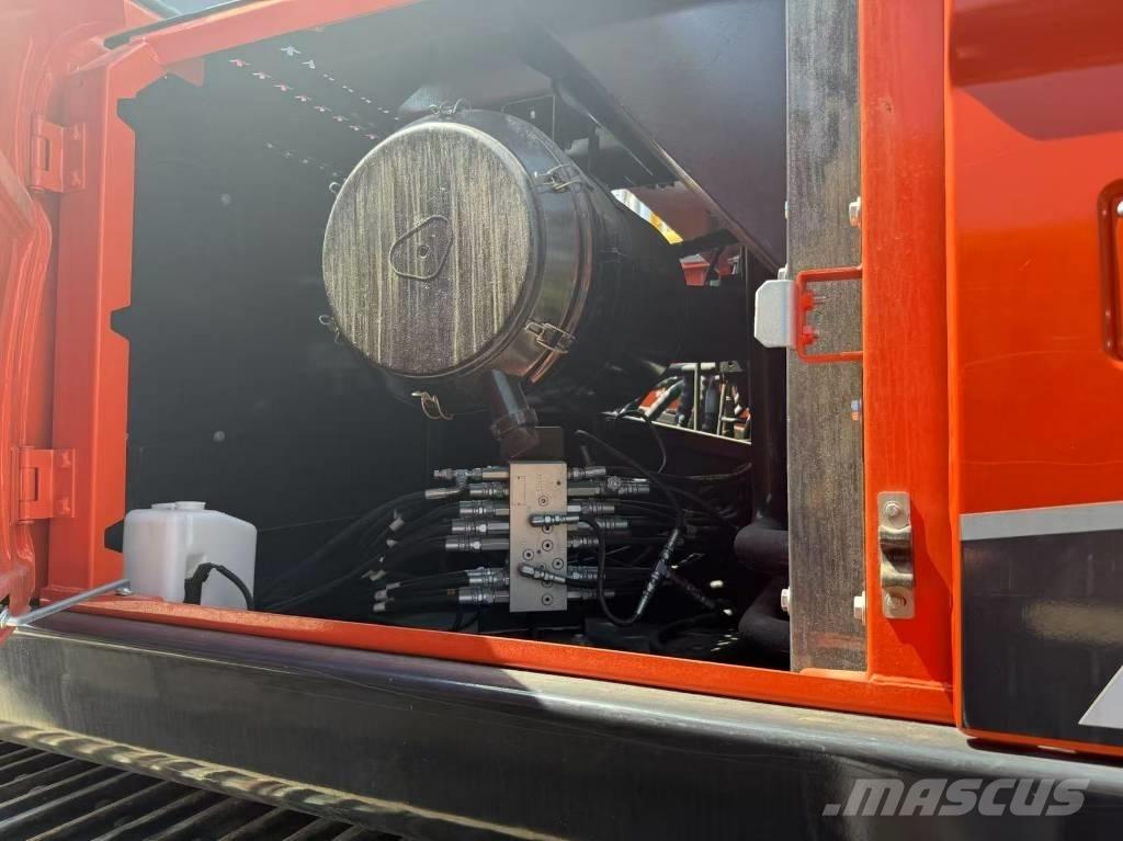 Doosan DX 340 Excavadoras de cadenas