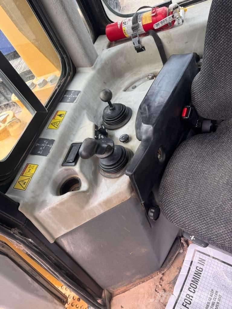 CAT D 7 R XR II Buldozer sobre oruga