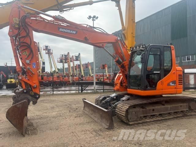 Doosan DX 140 LCR-3 Excavadoras de cadenas