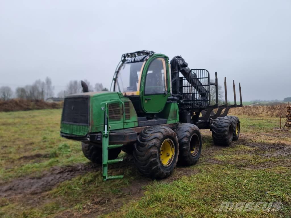 John Deere 1110 E Autocargadoras