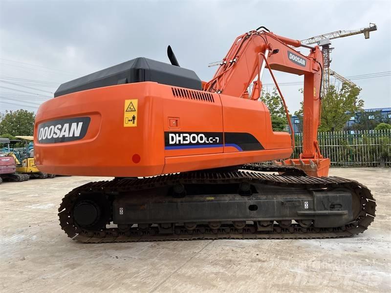 Doosan 300 Excavadoras de cadenas