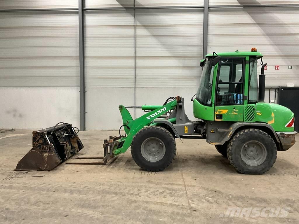 Volvo L 30 B-Z/X Cargadoras sobre ruedas