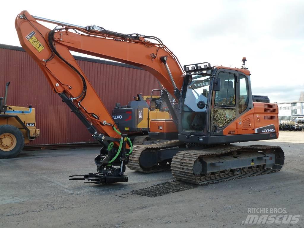 Doosan DX140LC-5 Excavadoras de cadenas