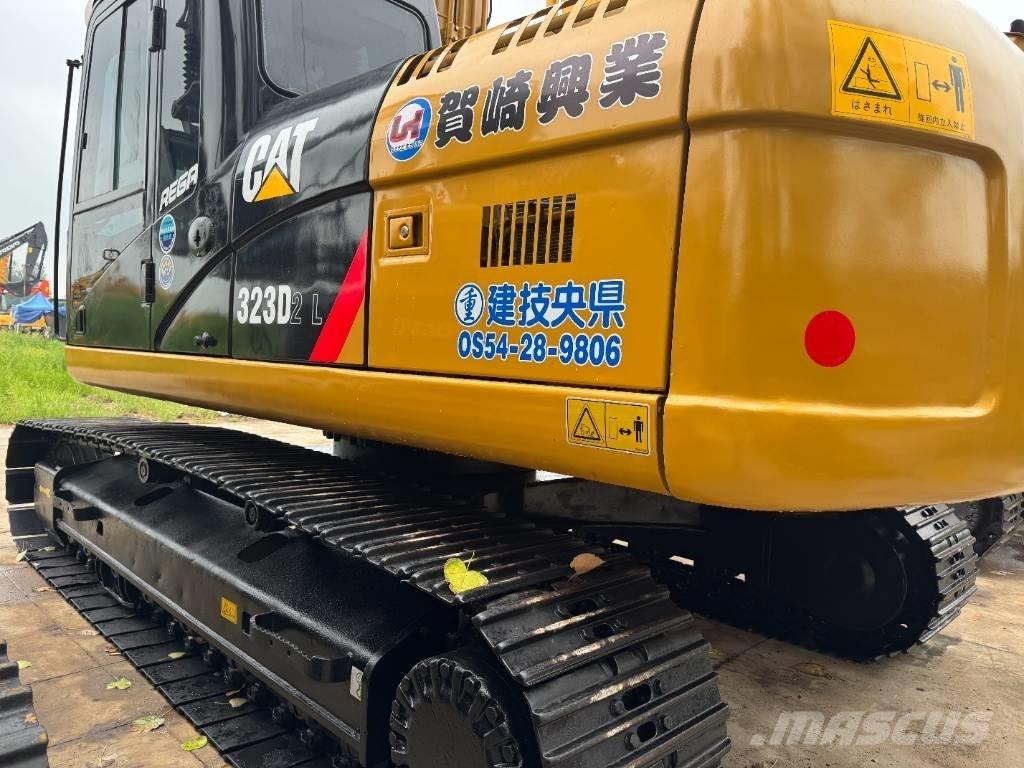 CAT 323D2 Excavadoras de cadenas