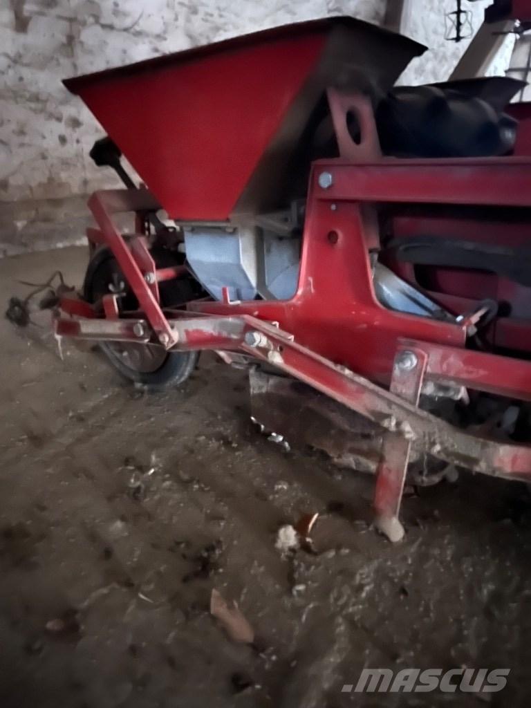 Becker 12 R Sembradoras de alta precisión