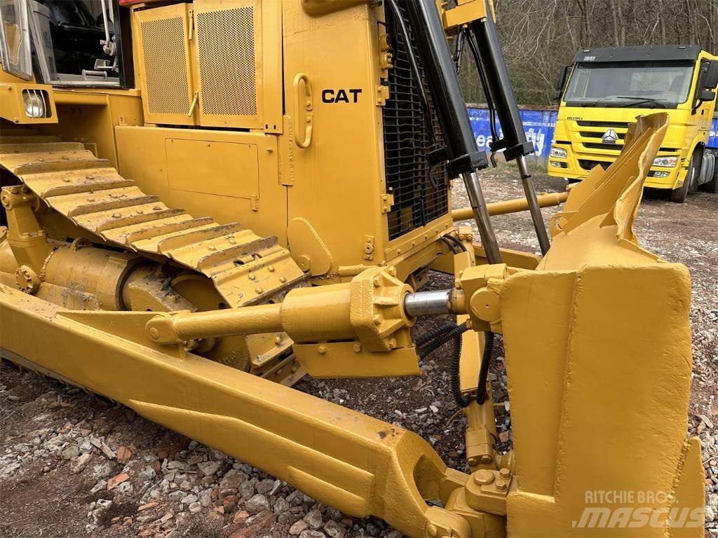 CAT D 7 H Buldozer sobre oruga