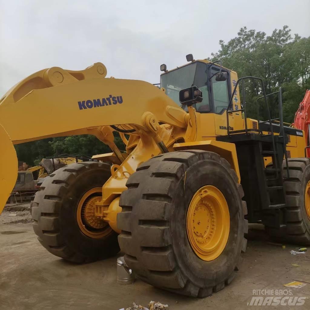 Komatsu WA 600 Cargadoras sobre ruedas