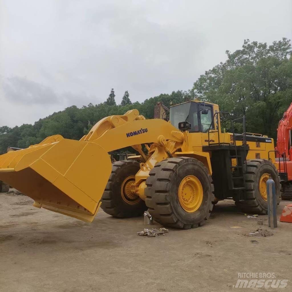 Komatsu WA 600 Cargadoras sobre ruedas