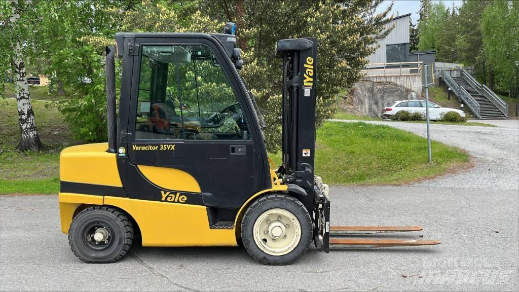 Yale GDP 35 VX Carretillas diesel