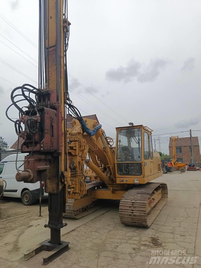 Liebherr R 922 L Excavadoras de cadenas