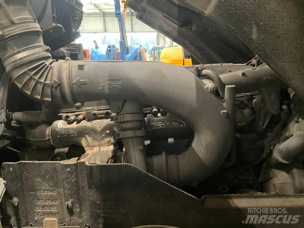 DAF CF 85.360 Camiones plataforma