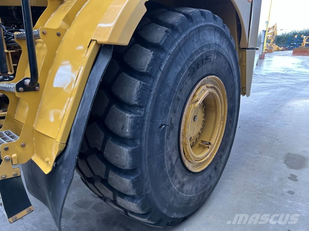 CAT 745 Dúmpers articulados