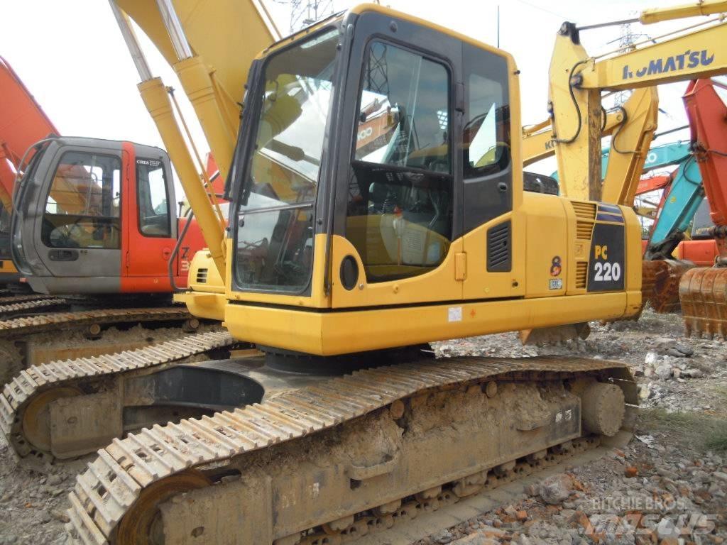Komatsu PC 220-8 Excavadoras de cadenas