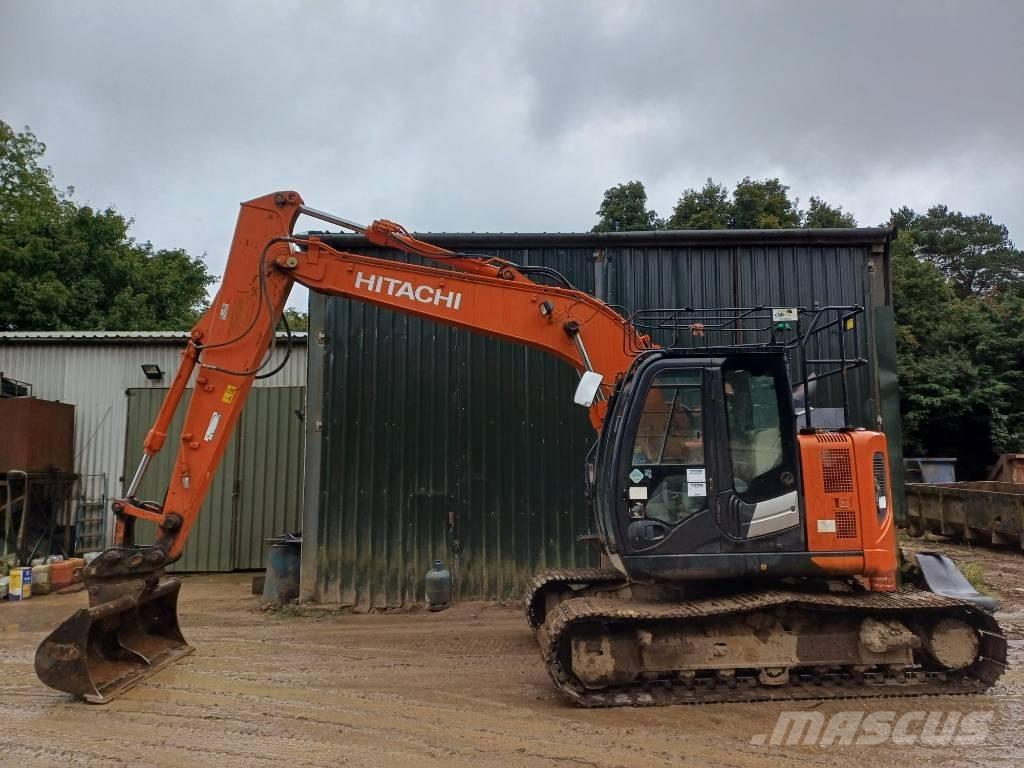 Hitachi ZX 135 US-6 Excavadoras de cadenas