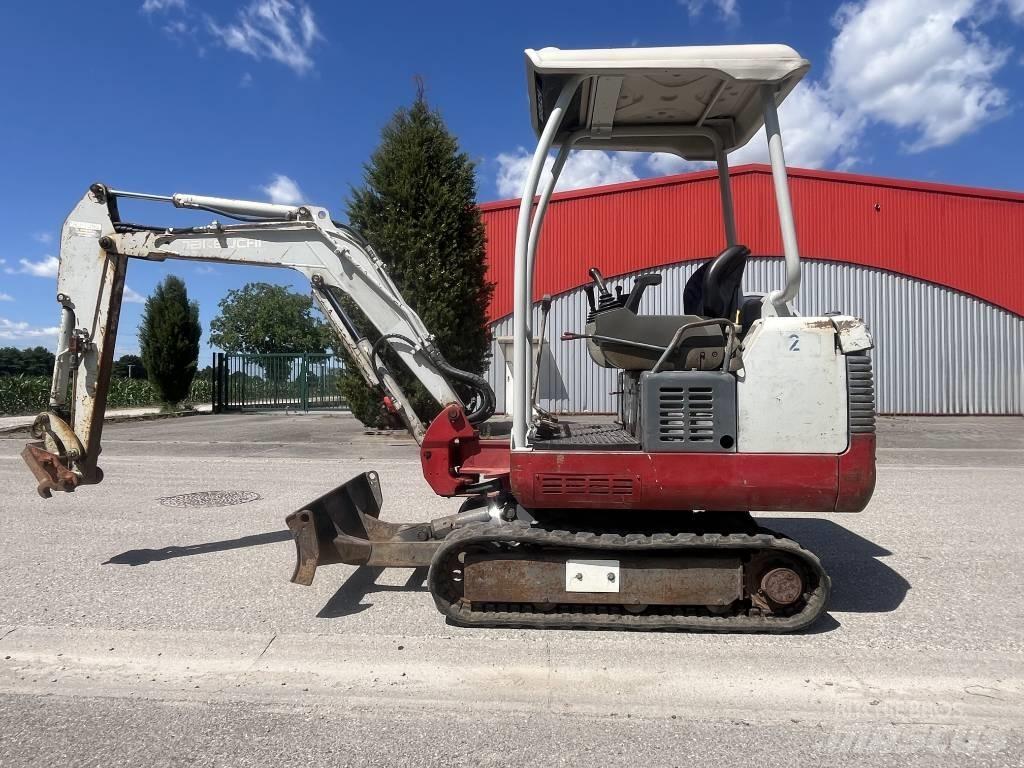 Takeuchi TB 016 Excavadoras de cadenas
