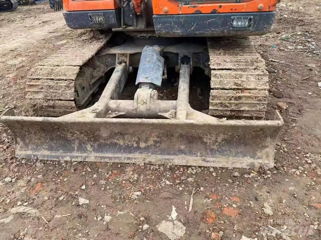 Doosan DX 75 Excavadoras de cadenas