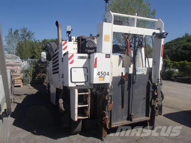Wirtgen W 1200 F Máquinas moledoras de asfalto en frío