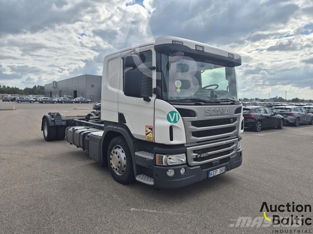 Scania P 450 Camiones chasis