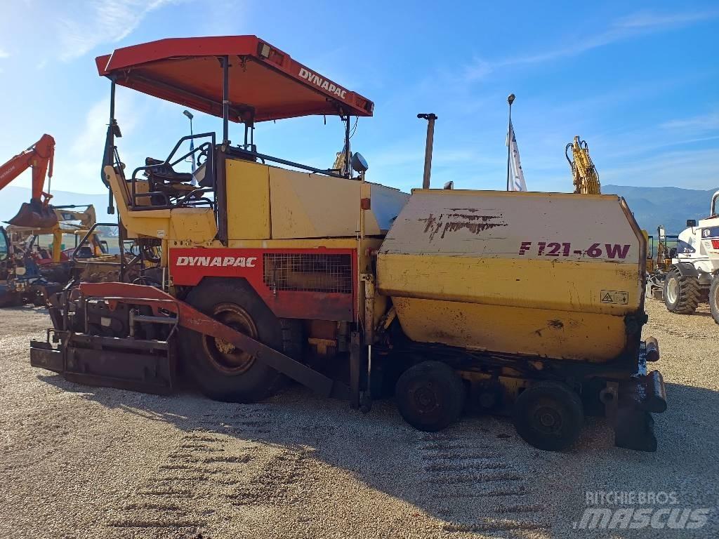 Dynapac F 121-6W Asfaltadoras