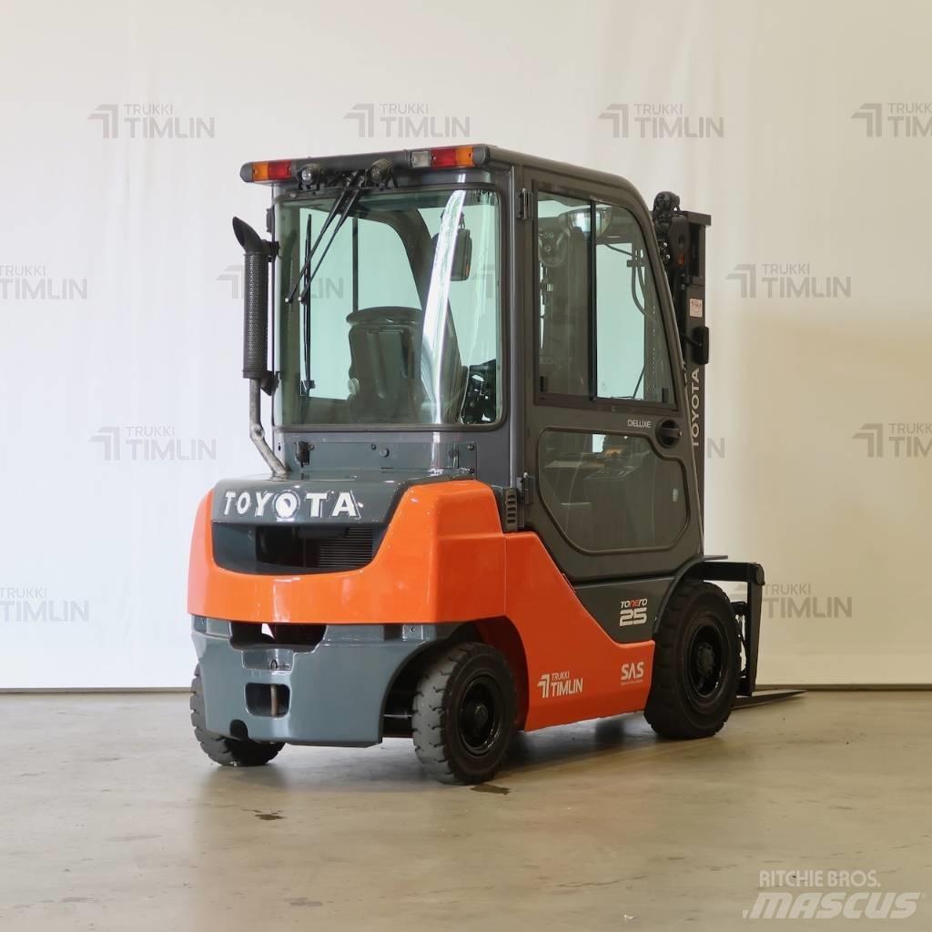 Toyota 52-8FDF25 Carretillas diesel