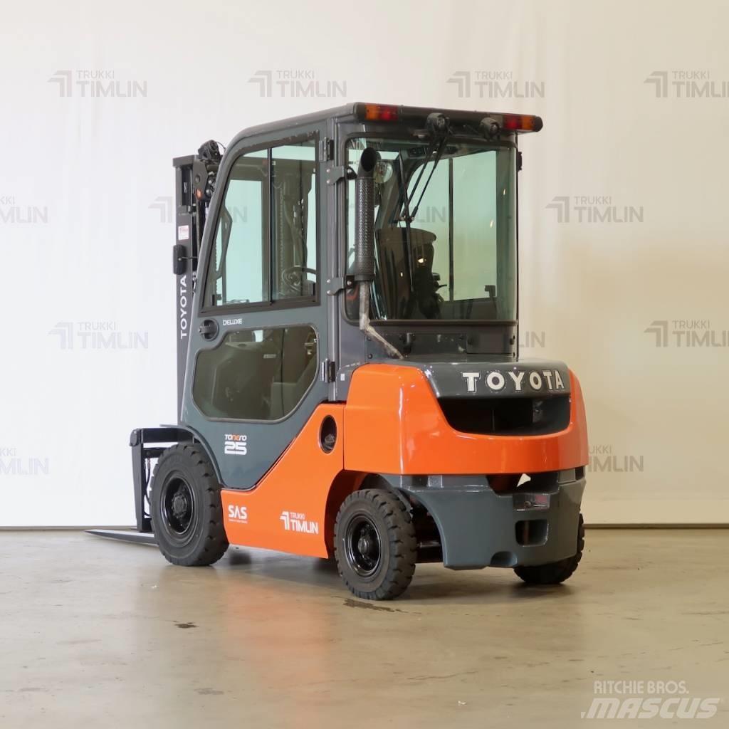 Toyota 52-8FDF25 Carretillas diesel