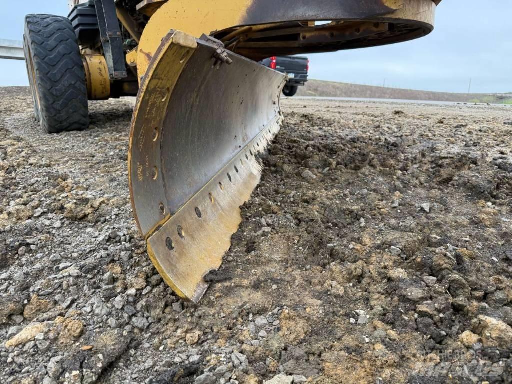 CAT 140H Motoniveladoras