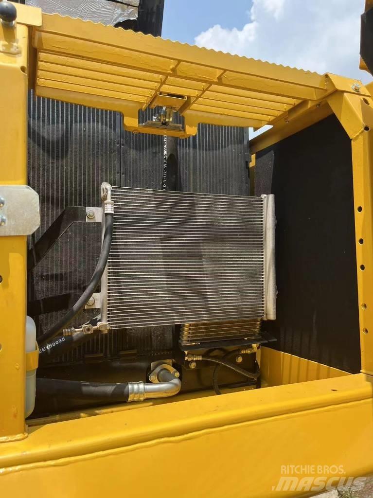 Komatsu PC 240-8 Excavadoras de cadenas