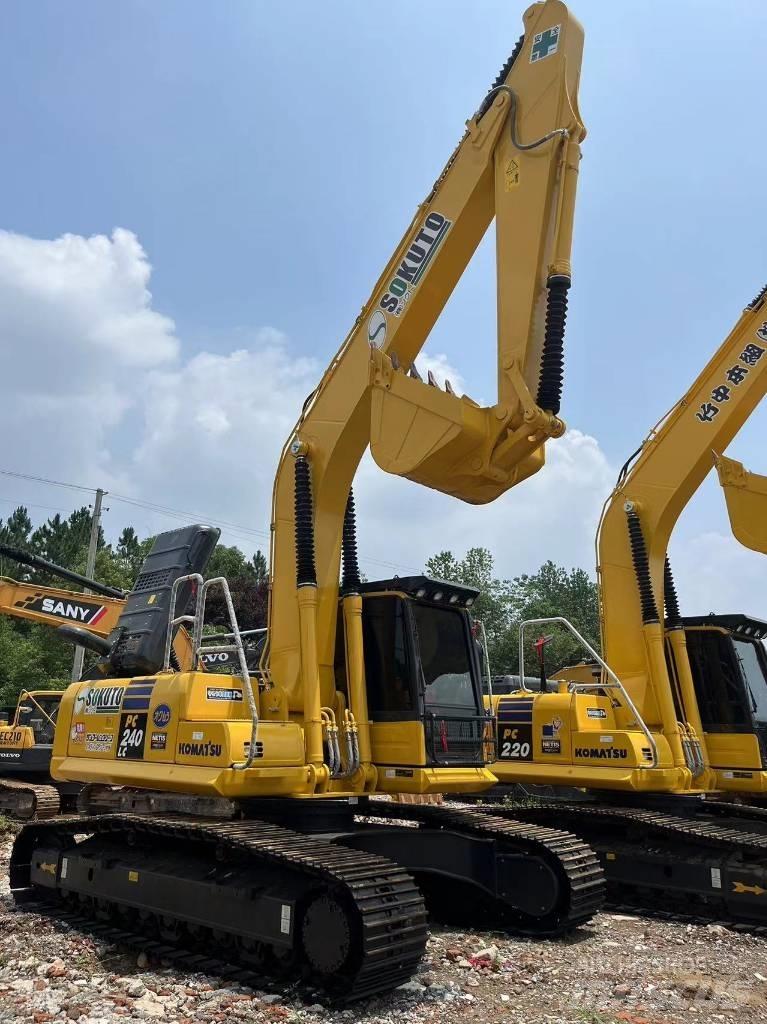 Komatsu PC 240-8 Excavadoras de cadenas