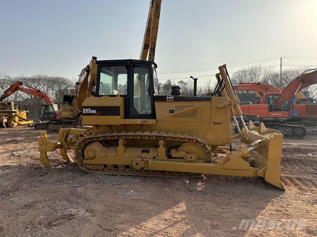 CAT D 6 G Buldozer sobre oruga