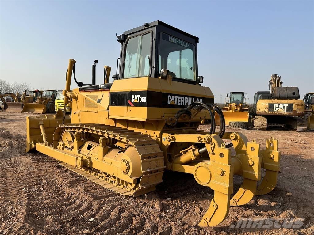 CAT D 6 G Buldozer sobre oruga