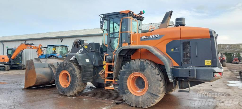 Doosan DL 480-7 Excavadoras de ruedas