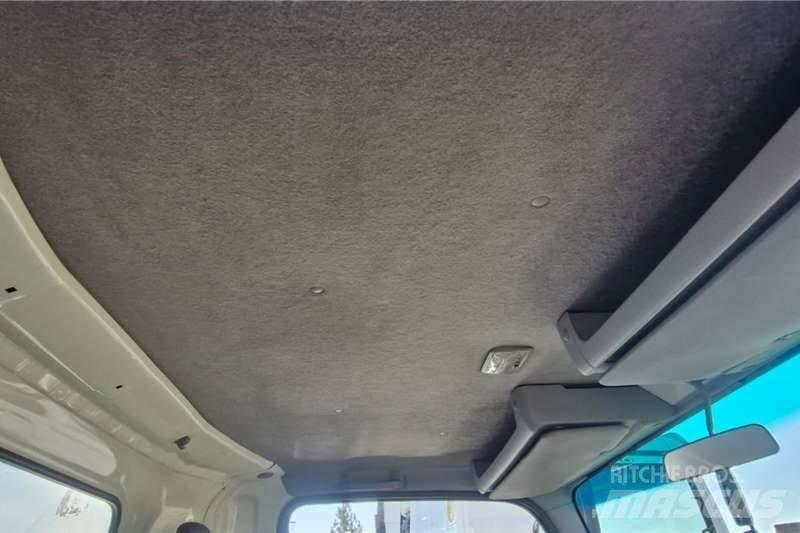 Isuzu NPR 400 Otros camiones