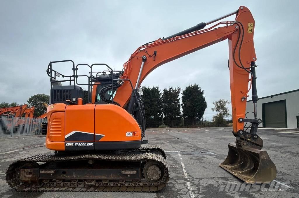 Doosan DX140LCR-7 Excavadoras de cadenas