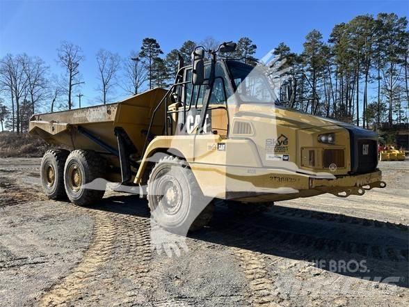 CAT 725C2 Dúmpers articulados