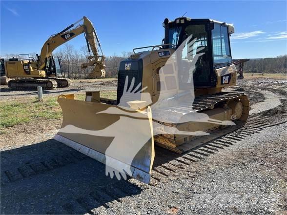 CAT D5K2 LGP Buldozer sobre oruga